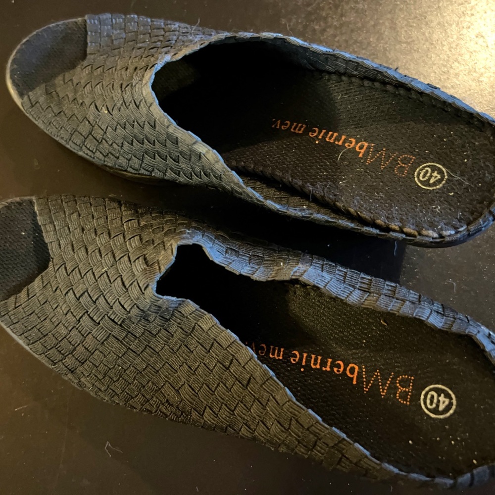Bernie Mev Black Mules